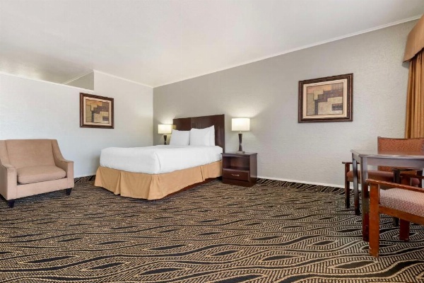 Best Western Red Carpet Inn image 11